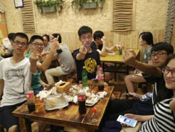 丰顺烧烤加盟,学烧烤技术,开烧烤店多少钱疯狂烤翅加盟